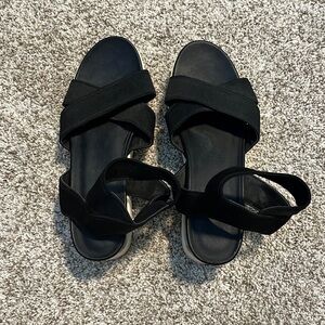 Steven Natural Comfort Kelly Platform Sandals